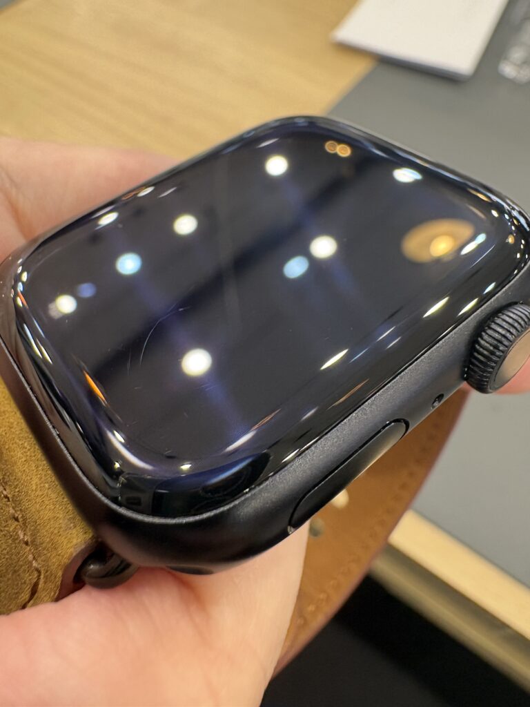 傷だらけのAppleWatch