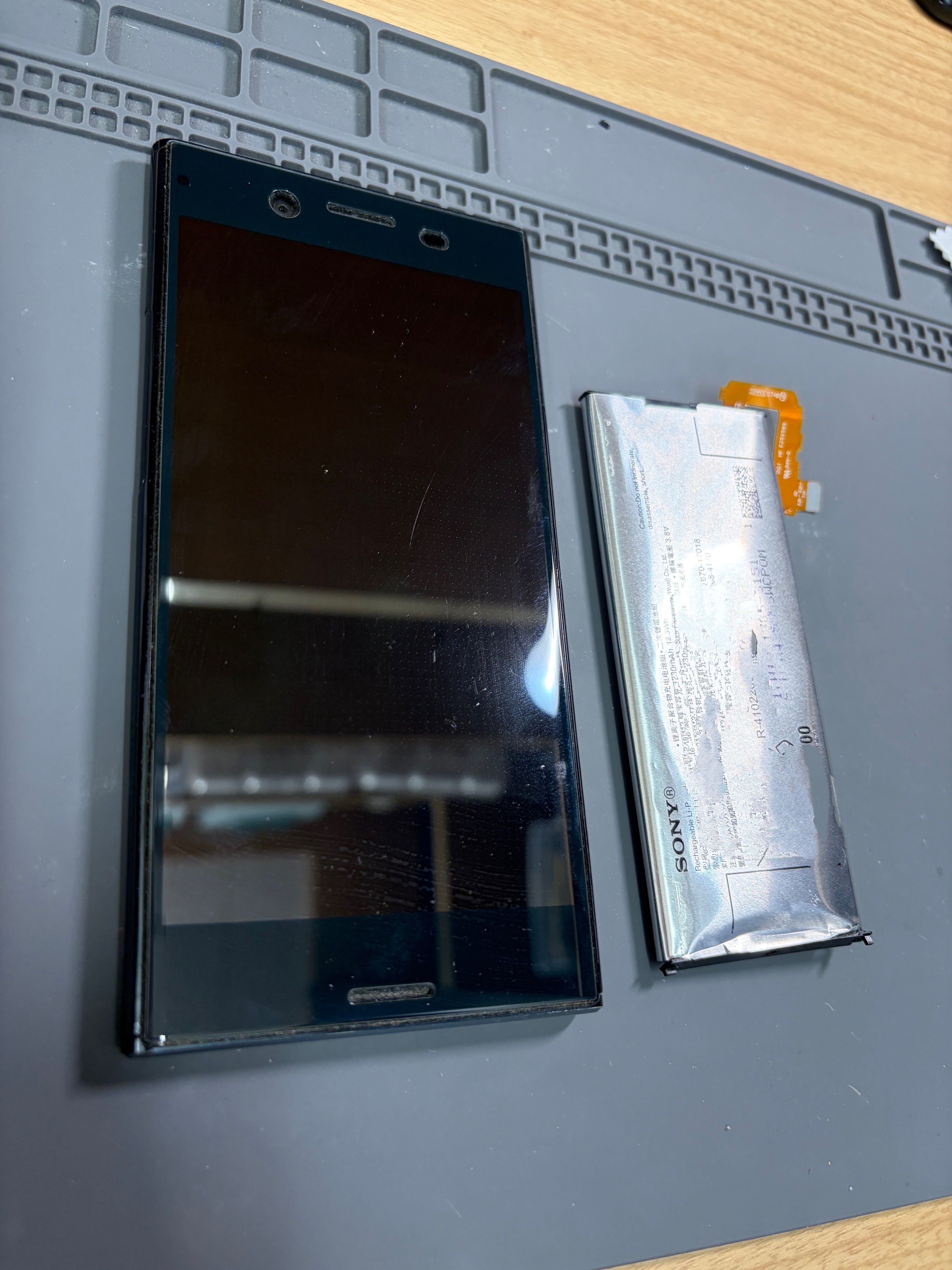 XperiaXZPremium バッテリー交換 - スマホ堂高松仏生山店