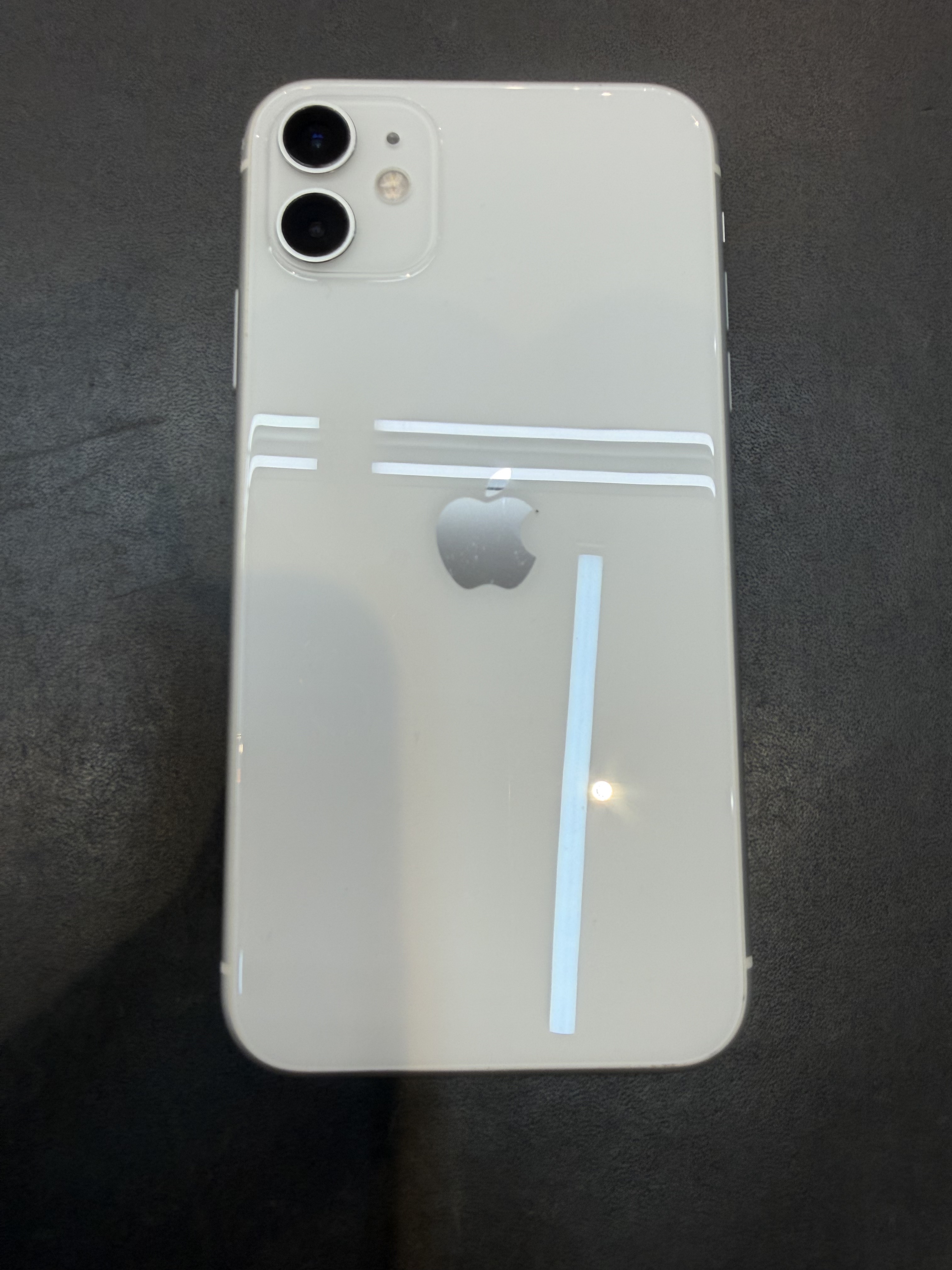ご自身のiPhone購入してからどれくらいたった？充電がもたない理由